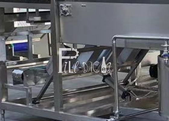 4600*2000*1800mm L 유형 5개 갤런 병 충전물 기계 협력 업체