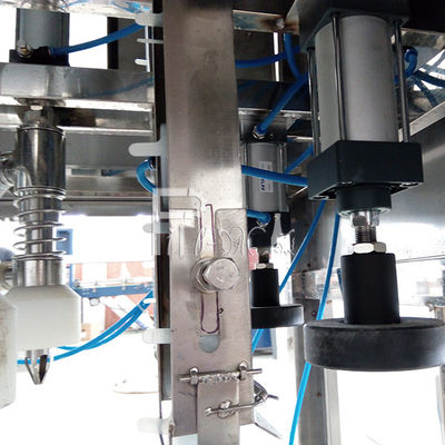 Nanfang 펌프 300 BPH 5개 갤런 충전물 기계 협력 업체