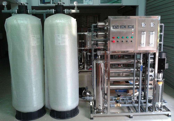 마실 수 있는 3000lph ro 물 처리 기계 FRP 필터 탱크 협력 업체